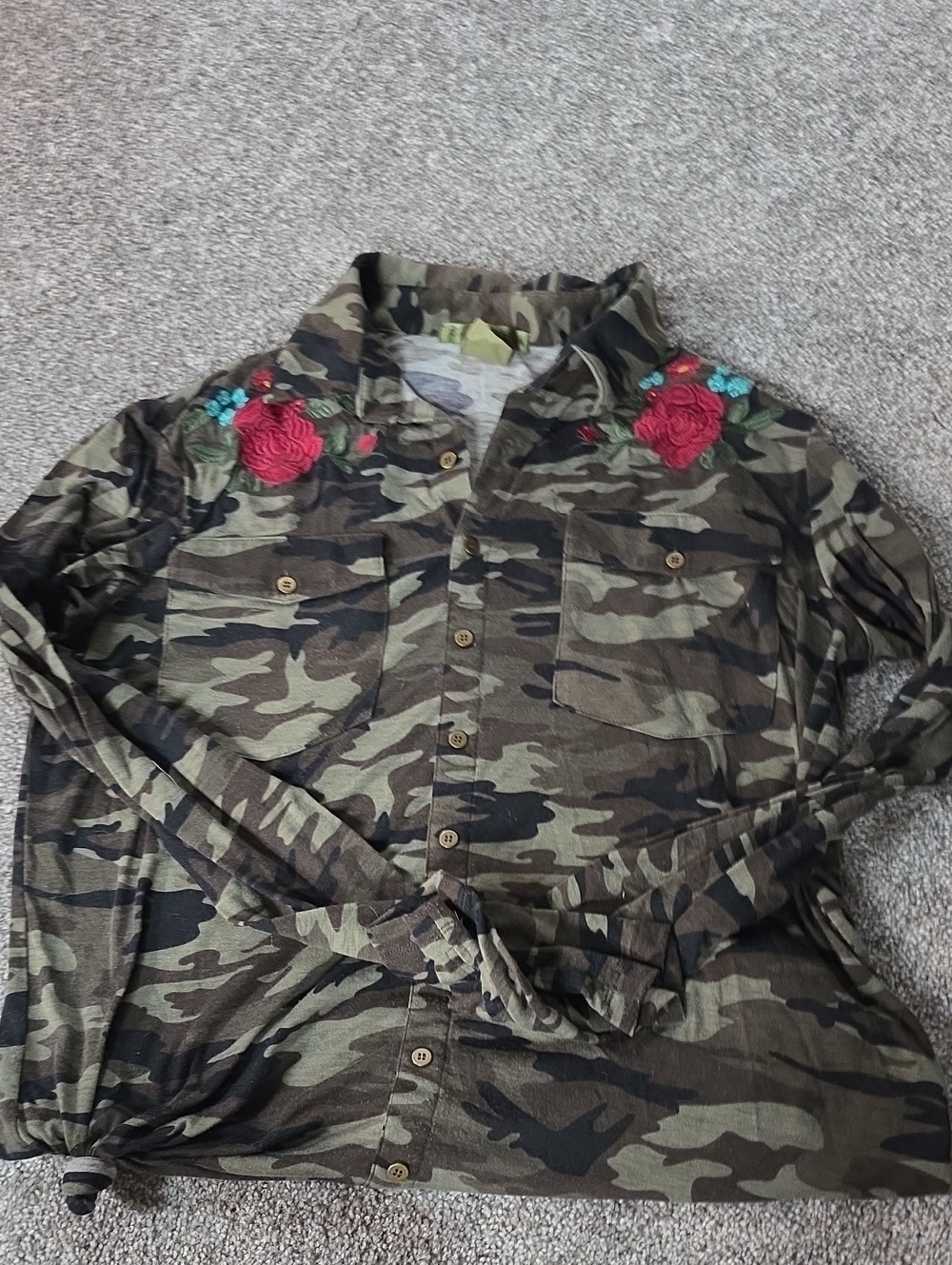 Cowgirl Tuff Camo Knit Pullover Rodeo Shirt With Roses Embroidery
